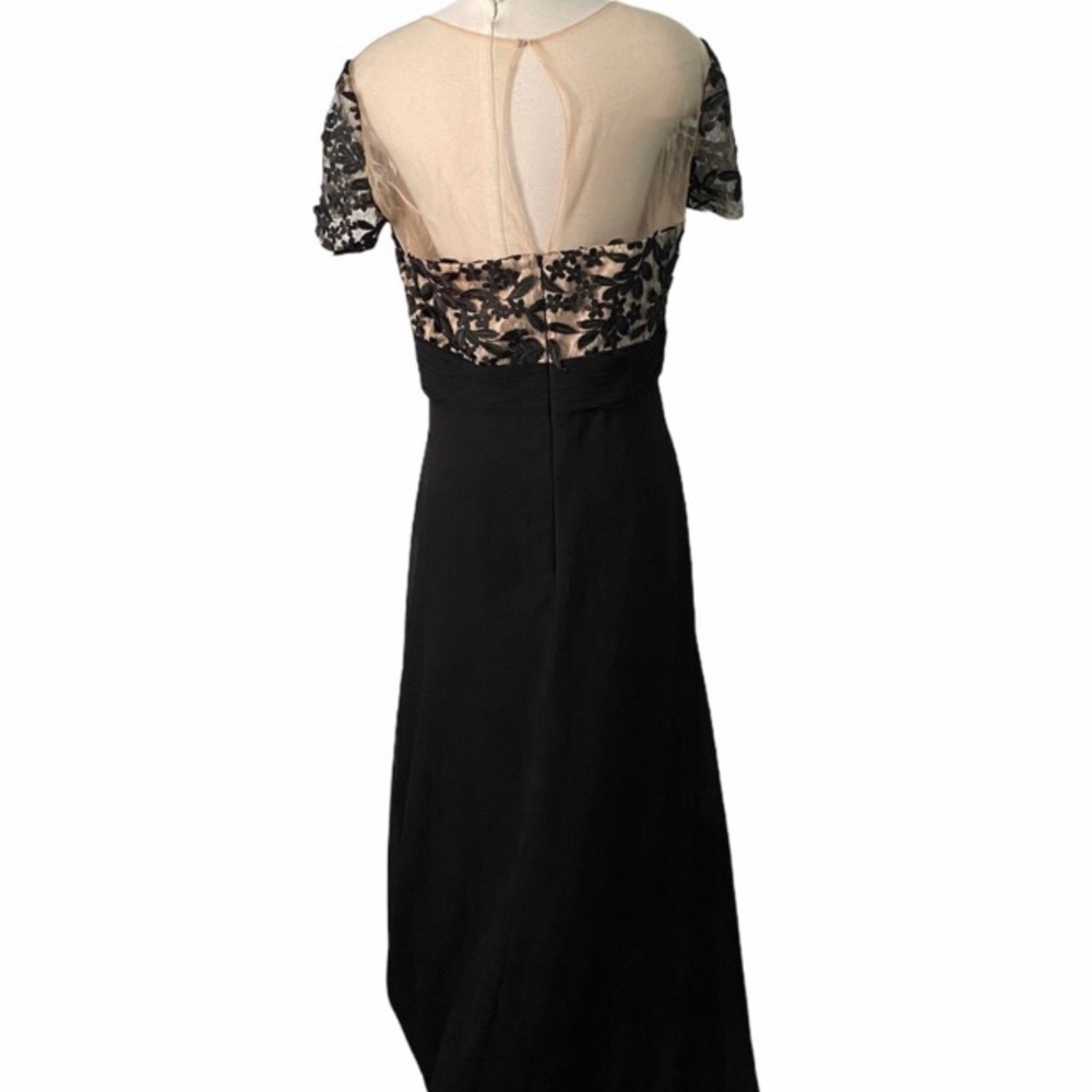 JS collection Embroidered A-line black gown - Picture 3 of 8